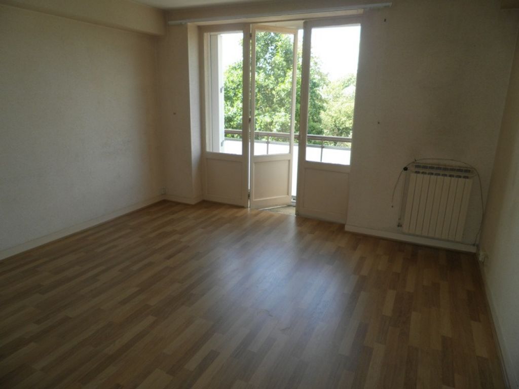 A LOUER - T3 avec parking - RENNES Saint-Martin A LOUER - T3 avec parking - RENNES Saint-Martin