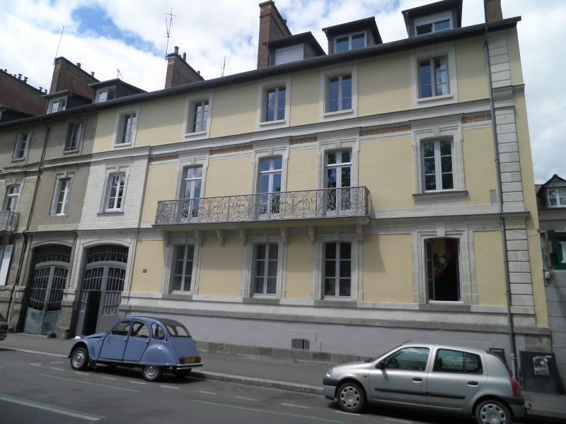 A louer- Chambre (fille) - RENNES Bourg Lévèque A louer- Chambre (fille) - RENNES Bourg Lévèque