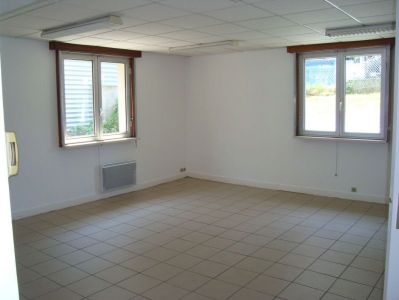 Entrep�t / Local industriel Brest 132 m2