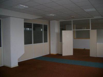 Bureau / local professionnel Brest 3 pi�ce(s) 80 m2