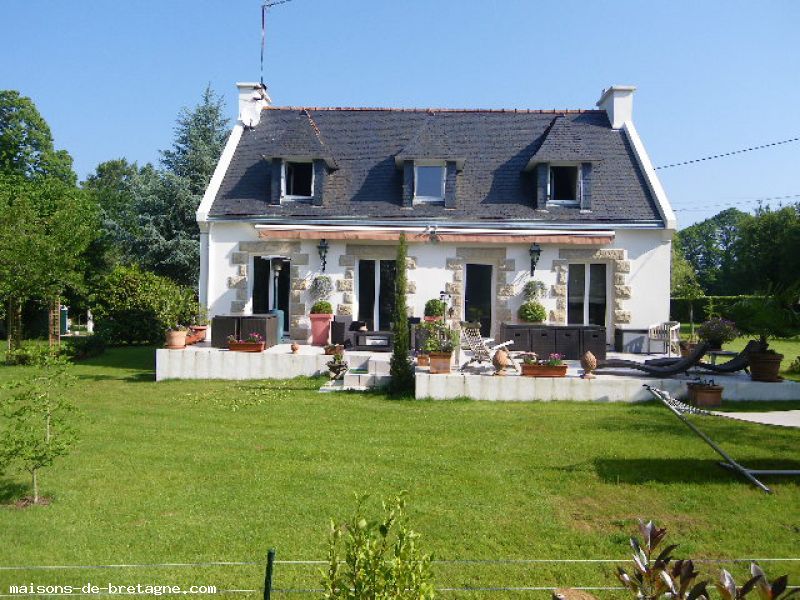 Maison Bannalec 5 pi�ce(s) 160 m2