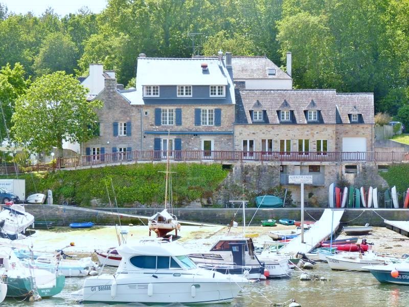 Demeure de prestige N�vez 30 pi�ce(s) 400 m2 les pieds dans l'eau 888&nbsp;250&nbsp;�
