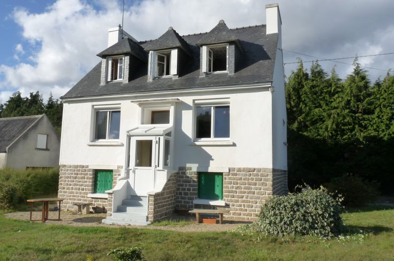 A VENDRE Maison Nevez entre bourg et mer