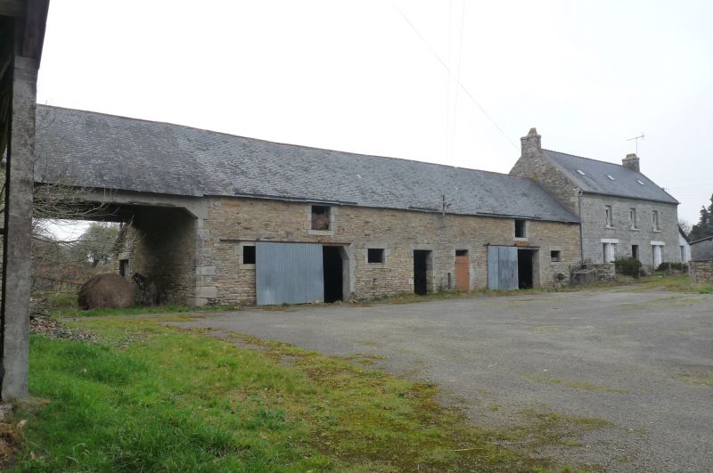 Corps de ferme Melgven 620 m2