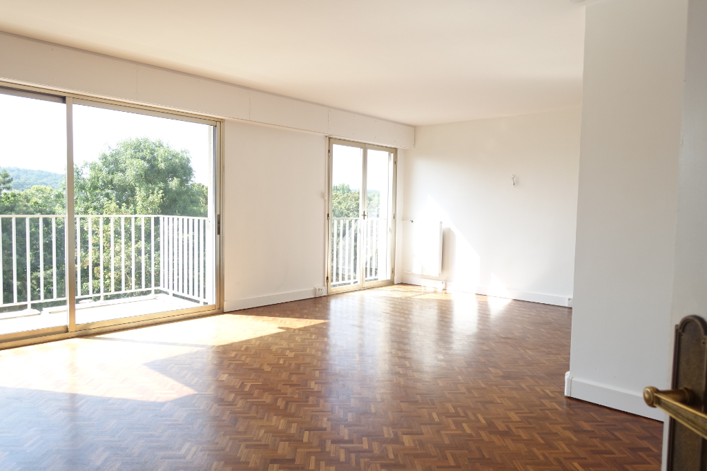Versailles Grand Si�cle - Appartement 4�me �tage 2 balcons 5P 119m�