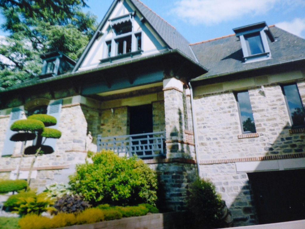 Maison T6 à Rennes