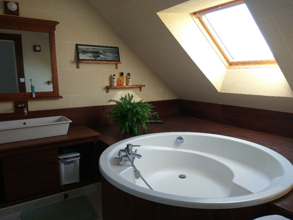 Maison T6 à Bourgbarre