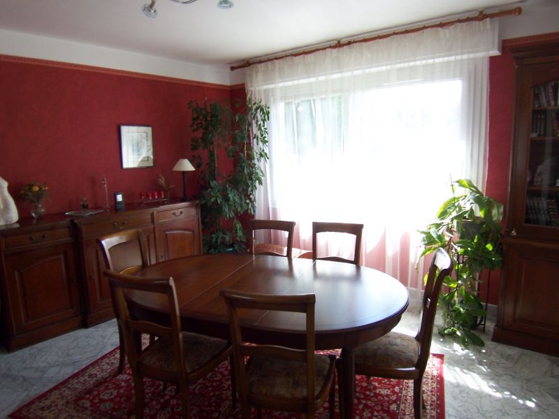 Maison Le Rheu 8 pi�ce(s) 200 m2