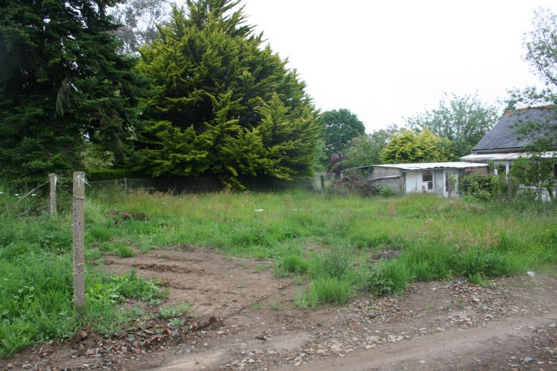 PLOURHAN, hors lotissement � 1.3 km du bourg