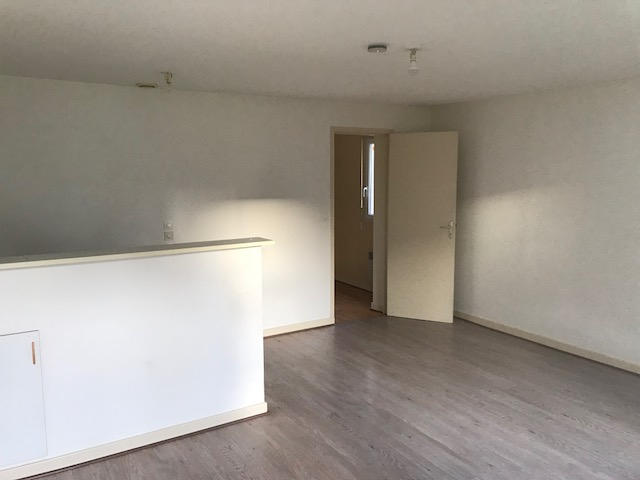 À louer, appartement d'une surface habitable de 28 m², 2 pièces à SAINT QUAY PORTRIEUX (22410). À louer, appartement d'une surface habitable de 28 m², 2 pièces à SAINT QUAY PORTRIEUX (22410).