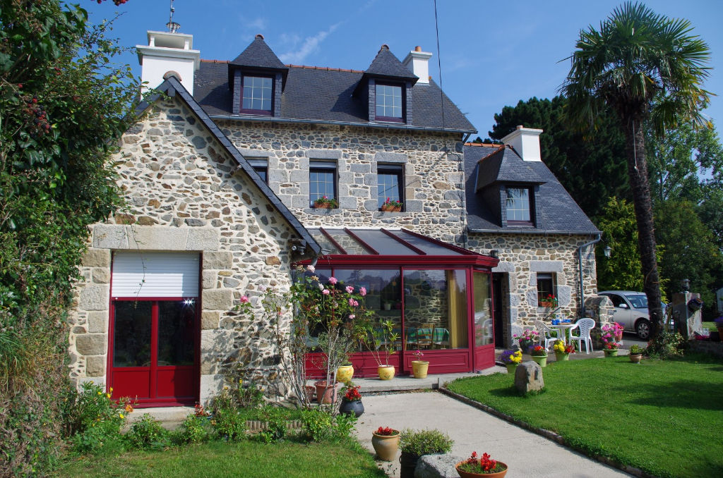 MAISON A VENDRE : LE CHARME DE LA PIERRE AUX PORTES DE SAINT-QUAY ! MAISON A VENDRE : LE CHARME DE LA PIERRE AUX PORTES DE SAINT-QUAY !