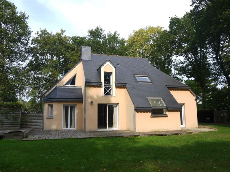 TREVENEUC : A VENDRE MAISON CONTEMPORAINE! TREVENEUC : A VENDRE MAISON CONTEMPORAINE!