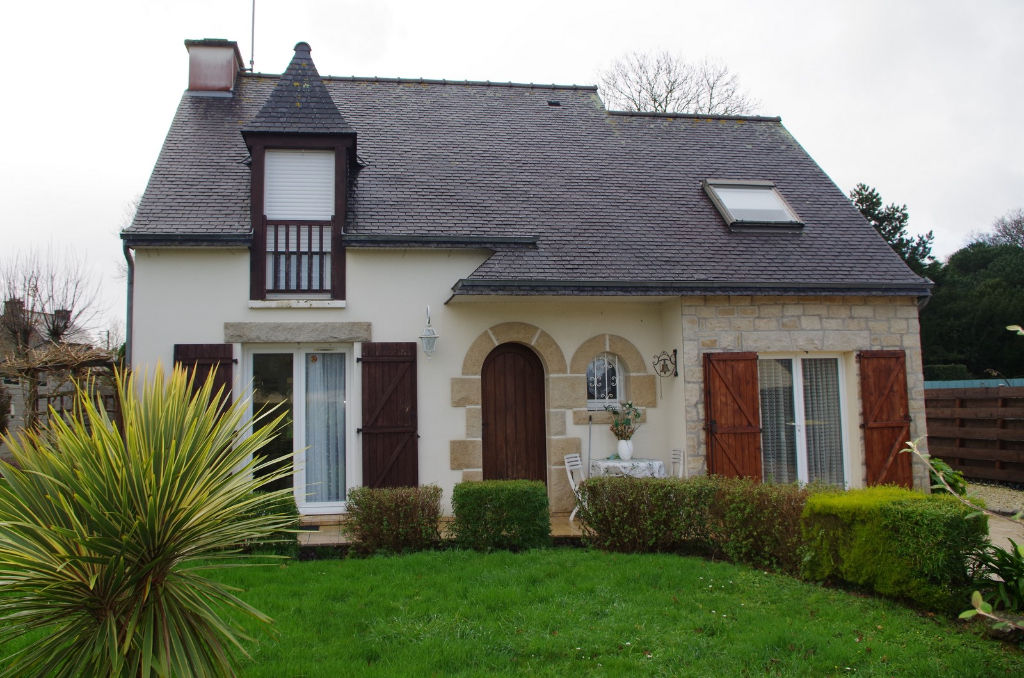 MAISON A VENDRE ETABLES SUR MER : QUARTIER RESIDENTIEL MAISON A VENDRE ETABLES SUR MER : QUARTIER RESIDENTIEL