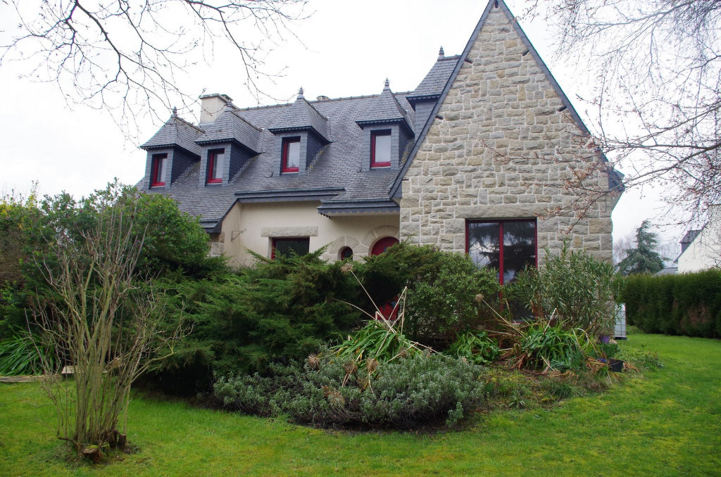 ETABLES SUR MER : A VENDRE MAISON BEAUX VOLUMES! ETABLES SUR MER : A VENDRE MAISON BEAUX VOLUMES!