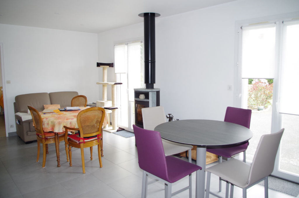 MAISON A VENDRE PLEGUIEN : CONTEMPORAINE DE PLAIN-PIED ! MAISON A VENDRE PLEGUIEN : CONTEMPORAINE DE PLAIN-PIED !