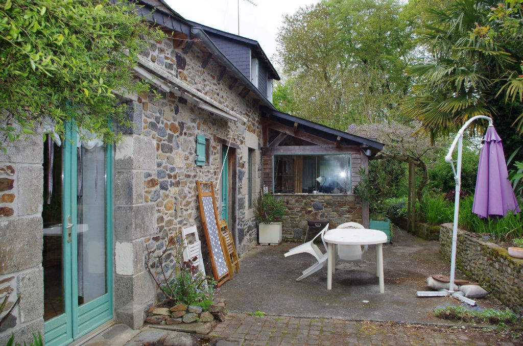 MAISON A VENDRE : LE CHARME A PLOURHAN ! MAISON A VENDRE : LE CHARME A PLOURHAN !
