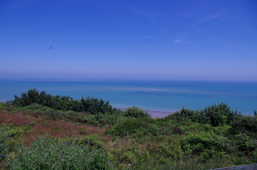A VENDRE PROPRIÉTÉ VUE MER A ÉTABLES SUR MER ! A VENDRE PROPRIÉTÉ VUE MER A ÉTABLES SUR MER !