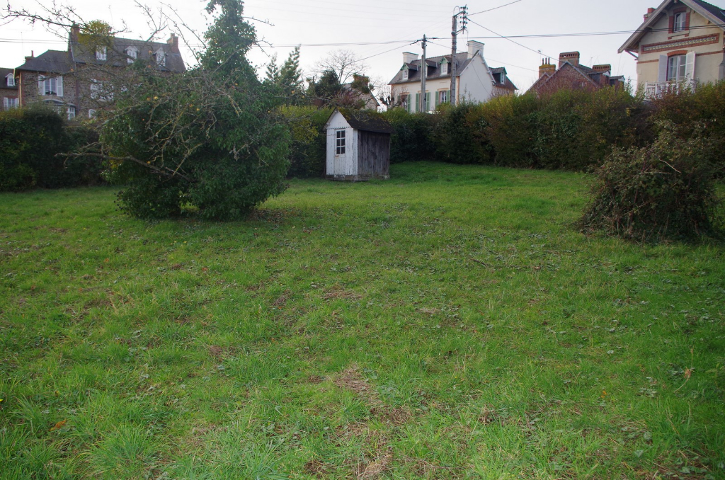 TERRAIN CONSTRUCTIBLE A VENDRE ETABLES-SUR-MER ! TERRAIN CONSTRUCTIBLE A VENDRE ETABLES-SUR-MER !
