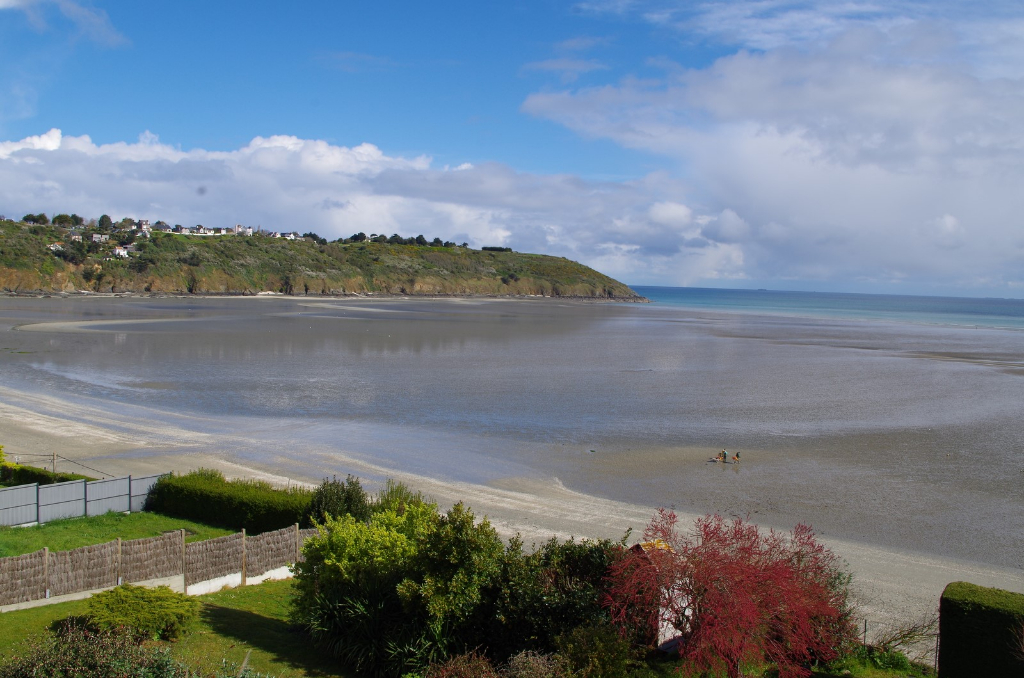 PLERIN SAINT LAURENT DE LA MER : A VENDRE MAISON FRONT DE MER ! PLERIN SAINT LAURENT DE LA MER : A VENDRE MAISON FRONT DE MER !