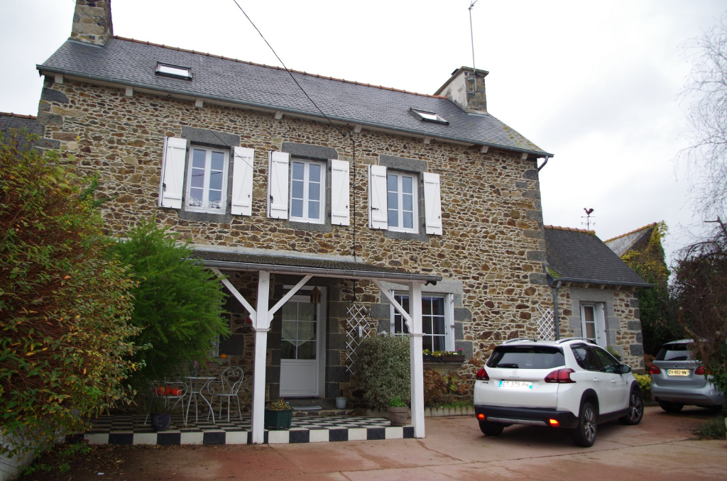 BINIC : A VENDRE MAISON EN PIERRE ! BINIC : A VENDRE MAISON EN PIERRE !