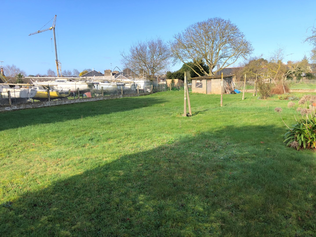 ETABLES SUR MER : A VENDRE TERRAIN ! ETABLES SUR MER : A VENDRE TERRAIN !