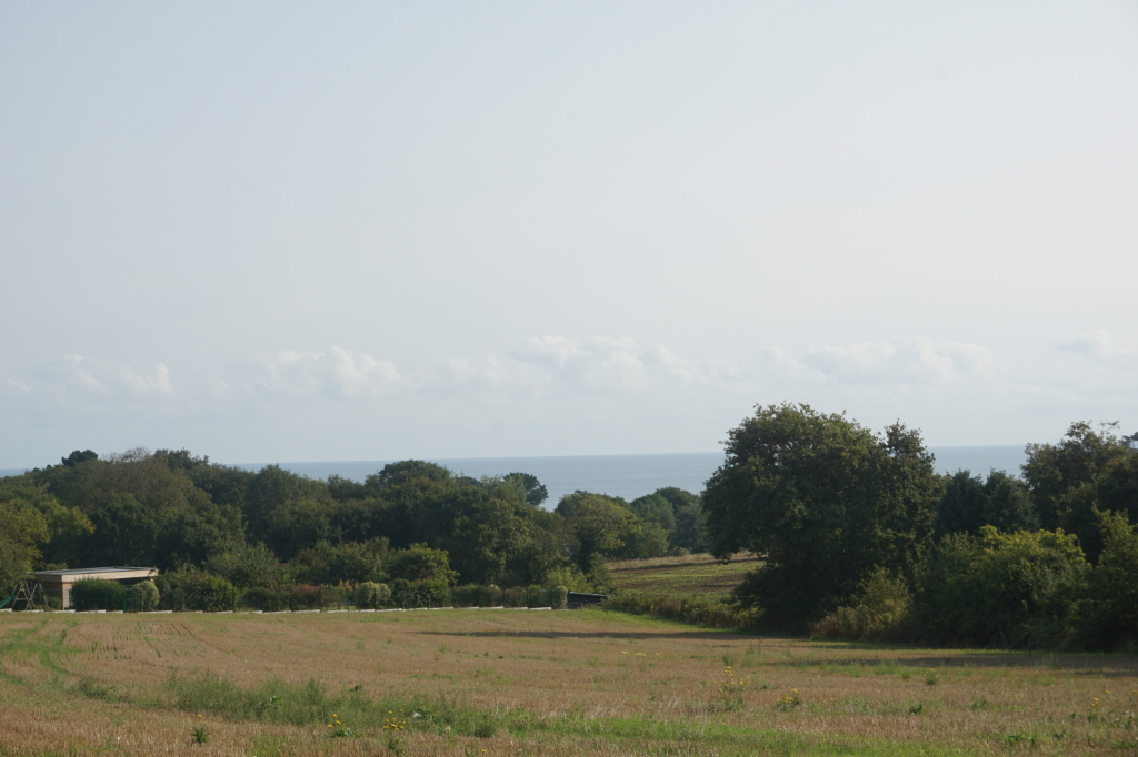 TREVENEUC : A VENDRE TERRAIN CONSTRUCTIBLE VUE MER ! TREVENEUC : A VENDRE TERRAIN CONSTRUCTIBLE VUE MER !