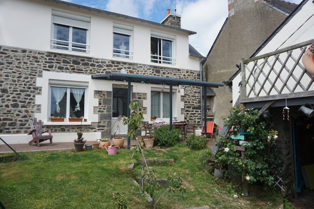 BINIC : A VENDRE MAISON EN PIERRE ! BINIC : A VENDRE MAISON EN PIERRE !