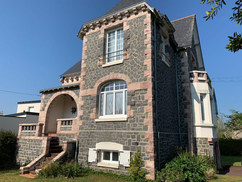 LOCATION SAISONNIERE : Villa/Maison de maître - 3 chambres LOCATION SAISONNIERE : Villa/Maison de maître - 3 chambres