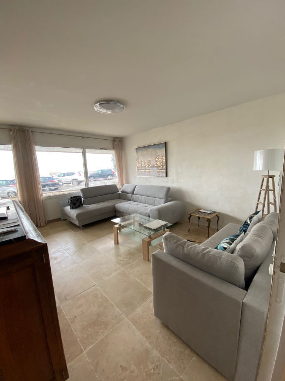 LOCATION SAISONNIERE : APPARTEMENT VUE MER SAINT-QUAY LOCATION SAISONNIERE : APPARTEMENT VUE MER SAINT-QUAY