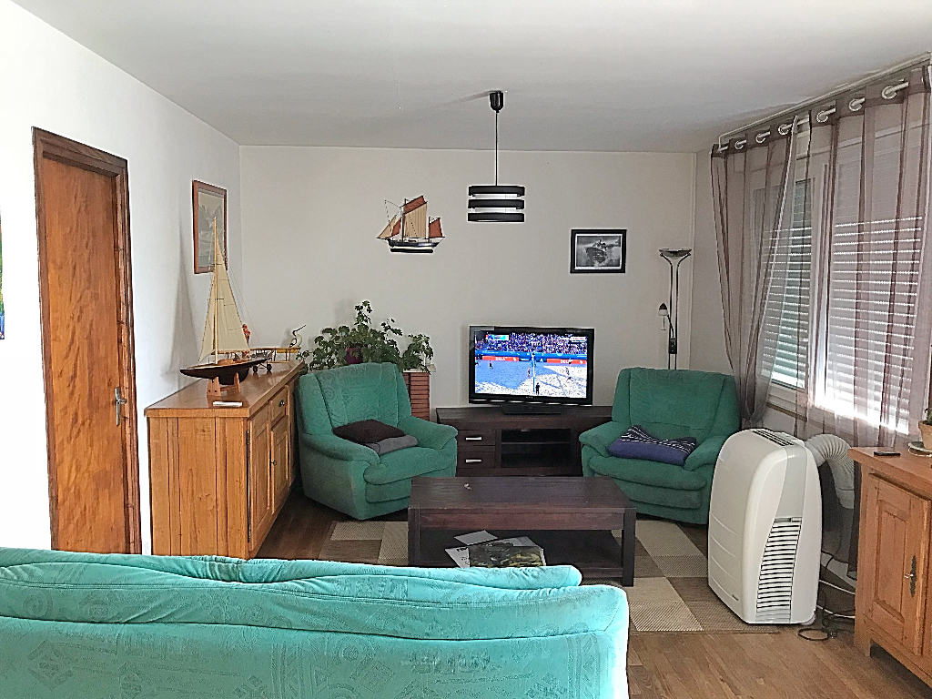 Maison Quistinic 4 pièces 70m2 Maison Quistinic 4 pièces 70m2