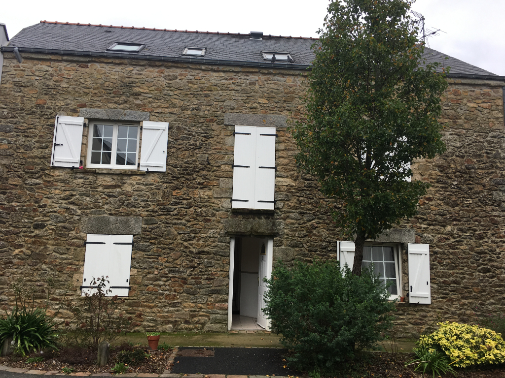 Immeuble de rapport 3 logements voire plus - Plescop Bourg Immeuble de rapport 3 logements voire plus - Plescop Bourg