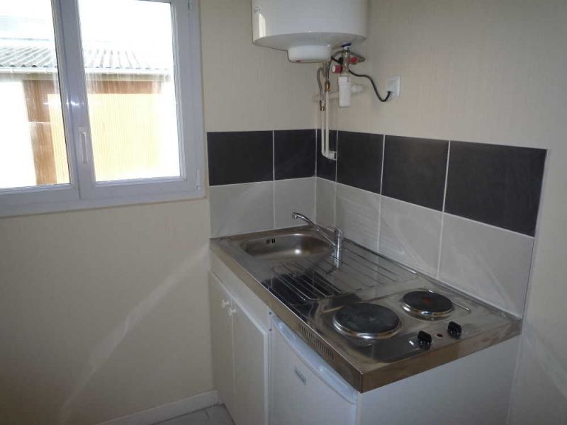 CENTRE JAURES - APPARTEMENT T1 - ENTIEREMENT RENOVE