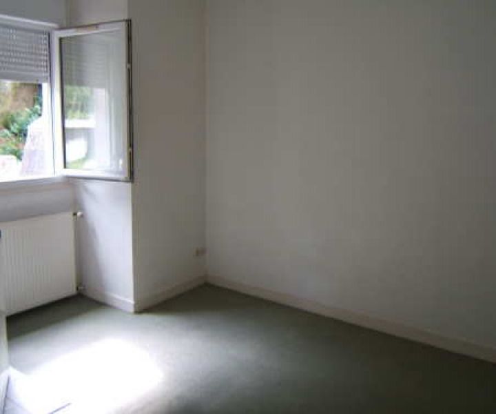 FACS DE SCIENCES - CHAMBRE - 12m�