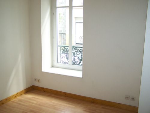 SAINT MICHEL - APPARTEMENT T1 RENOVE - 22m² SAINT MICHEL - APPARTEMENT T1 RENOVE - 22m²