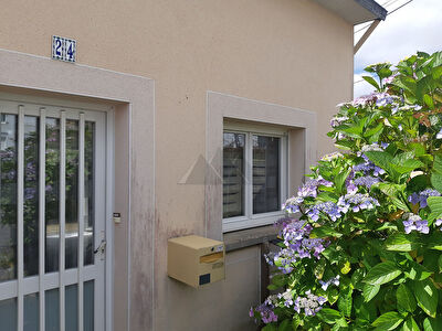 BREST - ECOLE NAVALE - PETITE MAISON T3 - 60m�