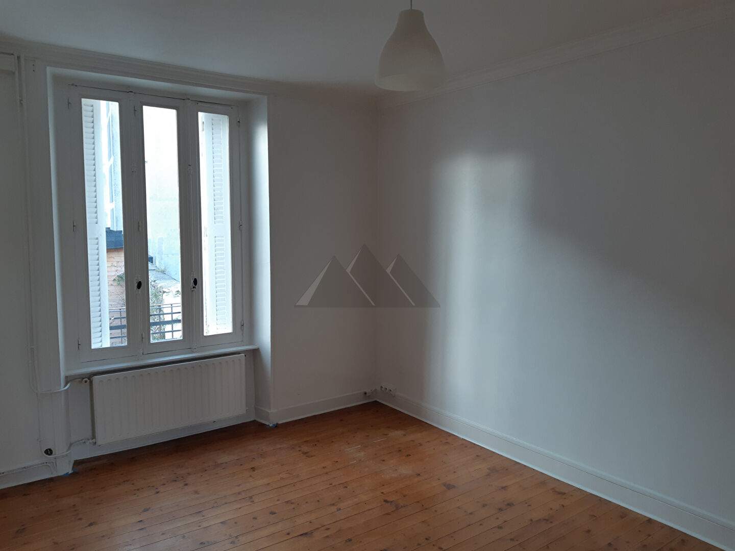 BREST RECOUVRANCE - appartement 5 pi�ces - A VISITER