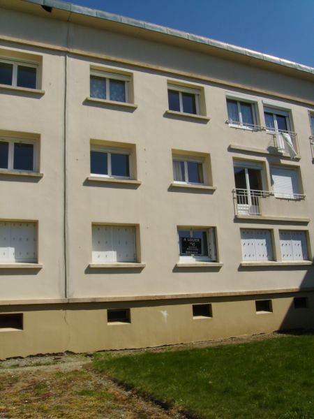 ECOLE NAVALE - APPARTEMENT T4 ECOLE NAVALE - APPARTEMENT T4
