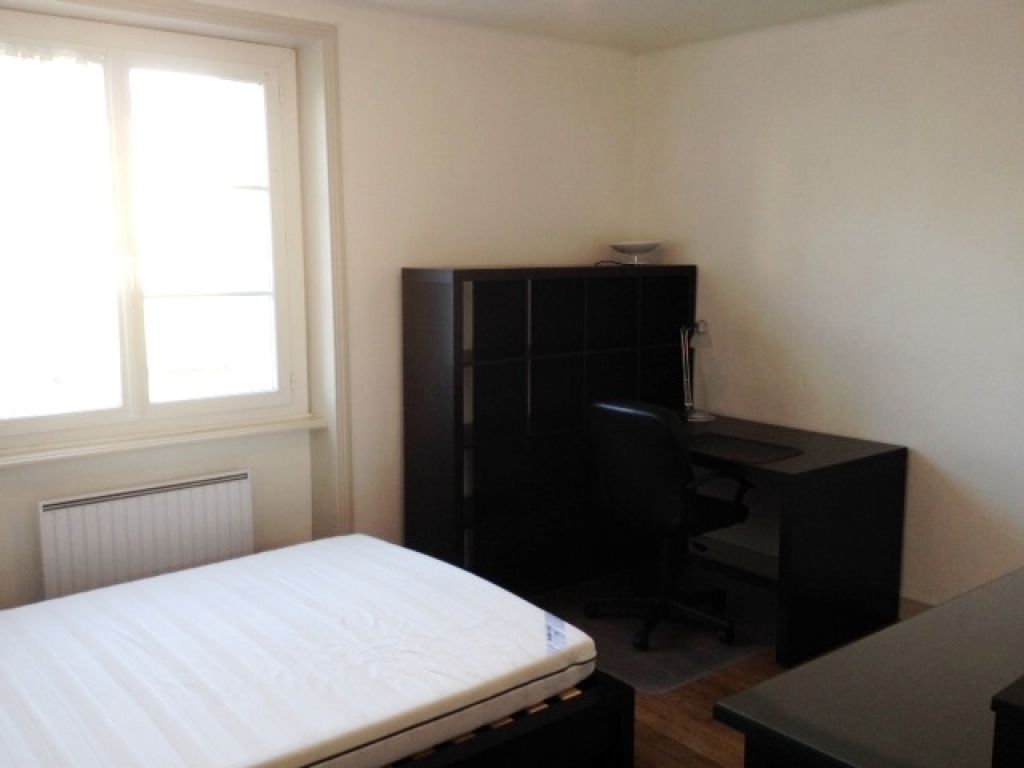 T1 MEUBLE - 17 RUE LATOUCHE TREVILLE - 28.33 M² T1 MEUBLE - 17 RUE LATOUCHE TREVILLE - 28.33 M²