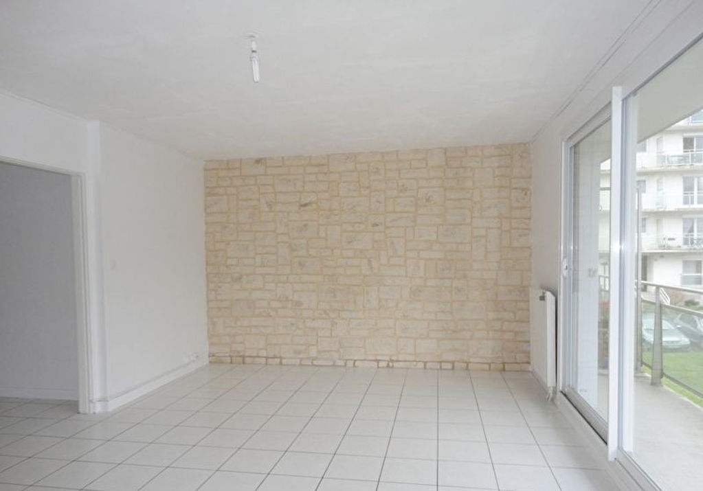 T4 - BREST - SAINT PIERRE - 82m² T4 - BREST - SAINT PIERRE - 82m²