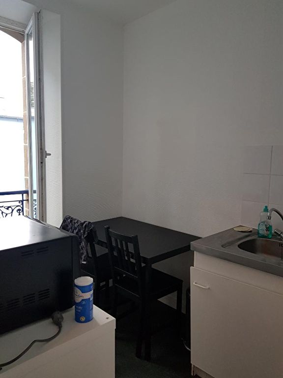 T 1 - RUE TURENNE - 20 m² T 1 - RUE TURENNE - 20 m²