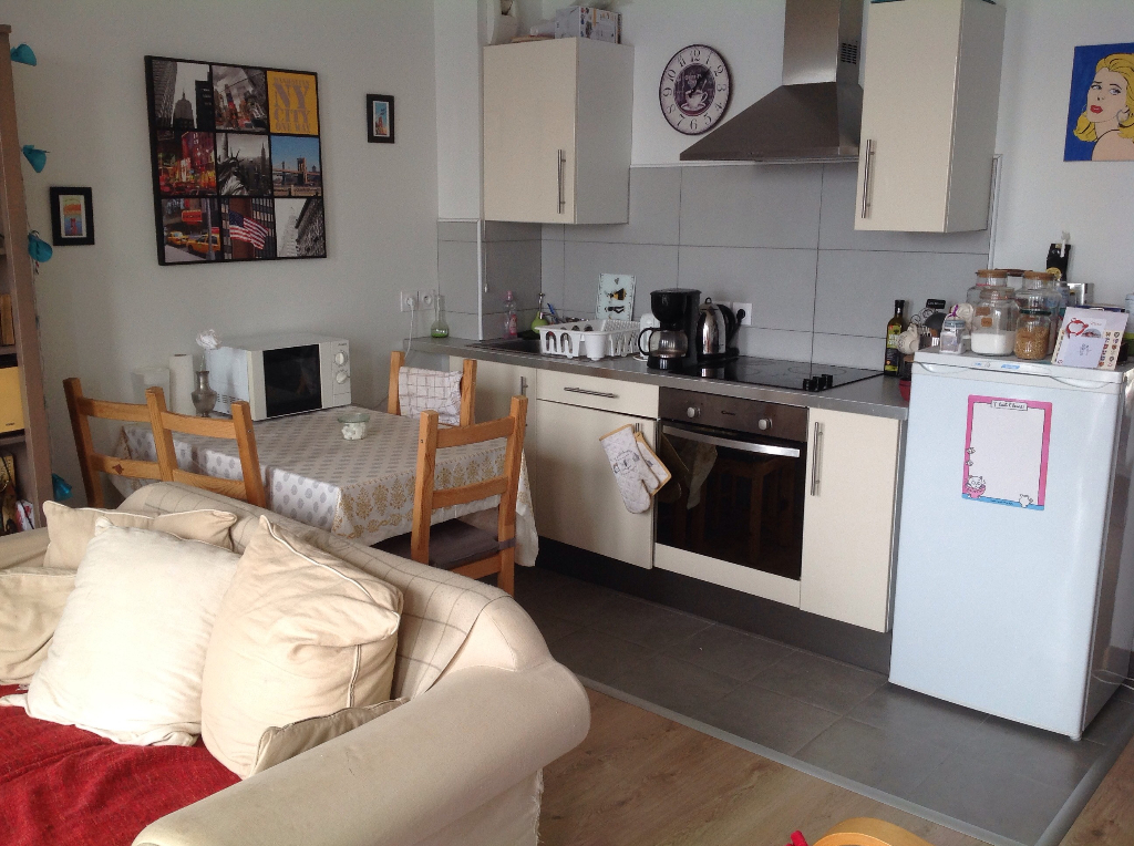 T2 - RUE MASSILLON ST MARTIN 45m² T2 - RUE MASSILLON ST MARTIN 45m²