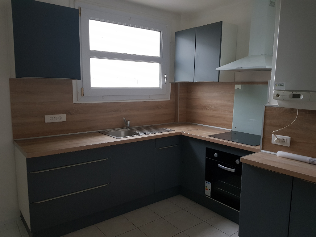 T4 - A LOUER - CITE MONTGOLFIER - 72M² T4 - A LOUER - CITE MONTGOLFIER - 72M²