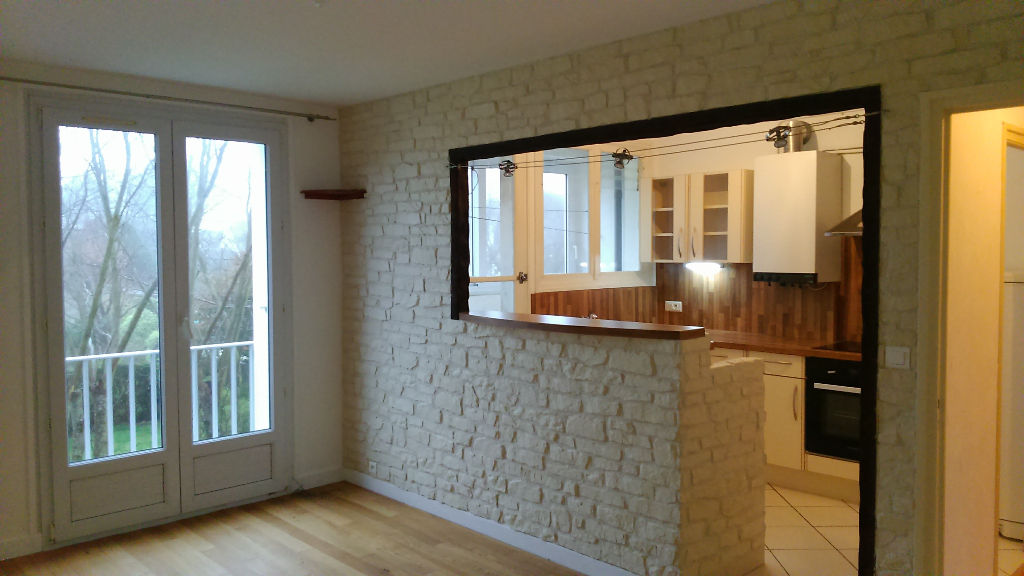 T3 - SAINT PIERRE - 57 M² T3 - SAINT PIERRE - 57 M²