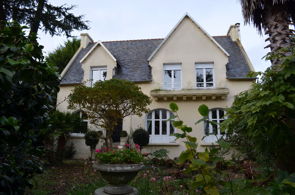 A St Michel, maison T6 A St Michel, maison T6