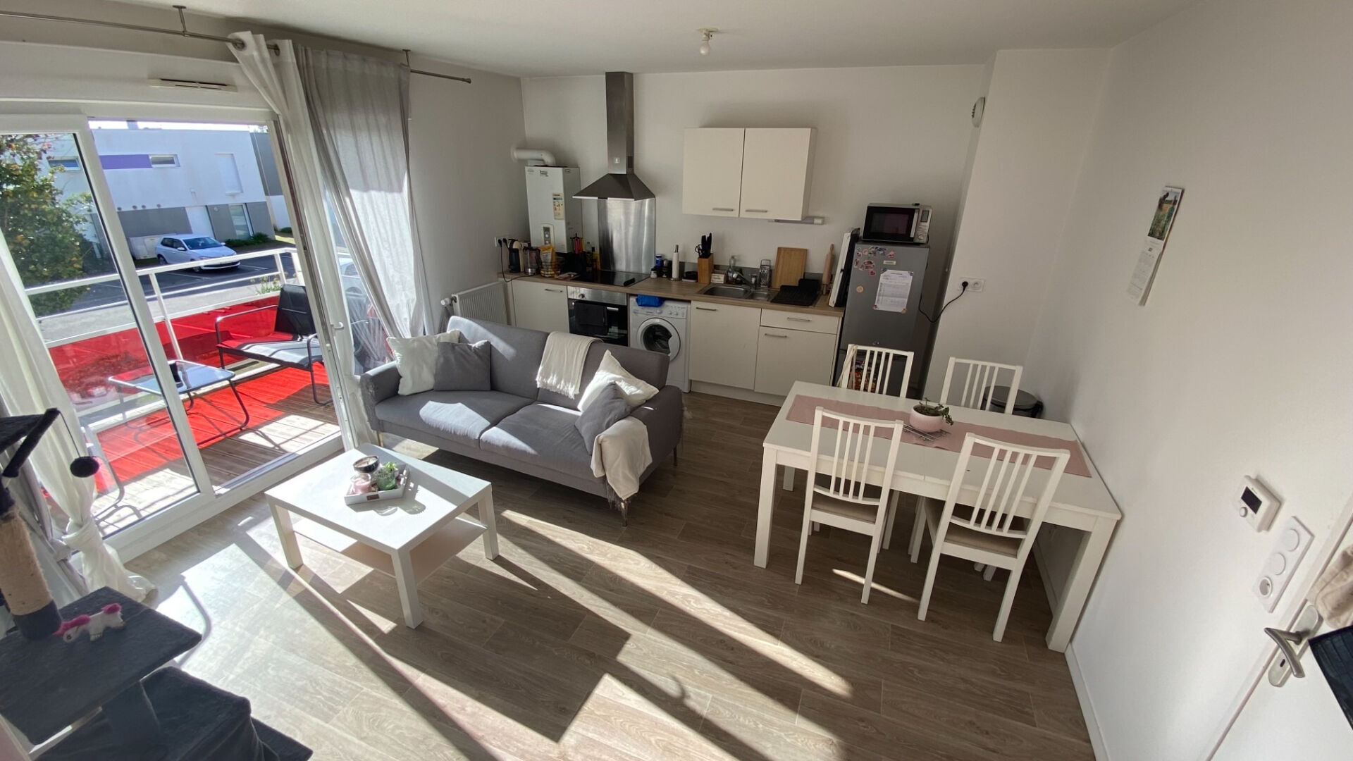 T2 AVEC PARKING - RUE ALBERT ROUSSEL - 43.01 m² T2 AVEC PARKING - RUE ALBERT ROUSSEL - 43.01 m²