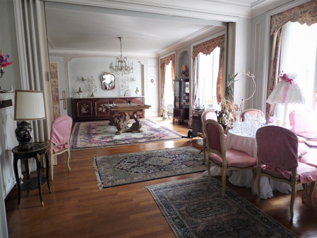 Cours D'Ajot - 210 m2 - Cours D'Ajot - 210 m2 -