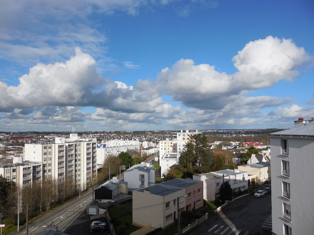 T1 - BREST PETIT PARIS - 35M² T1 - BREST PETIT PARIS - 35M²