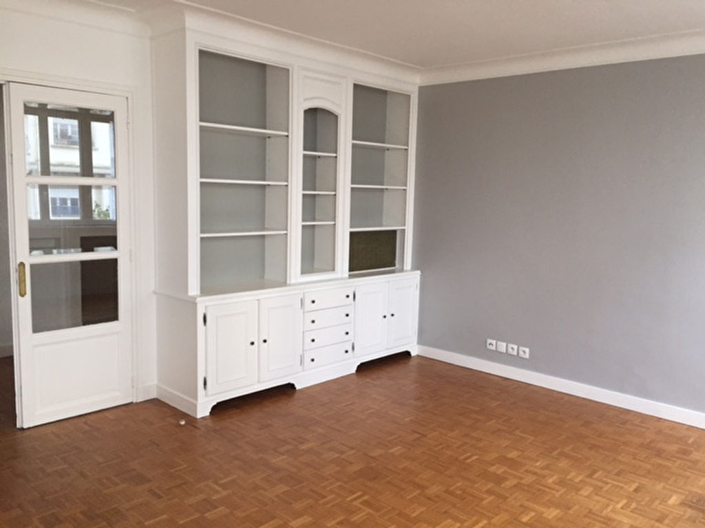 T5 - SQUARE L'HERMINIER - 106 m² T5 - SQUARE L'HERMINIER - 106 m²