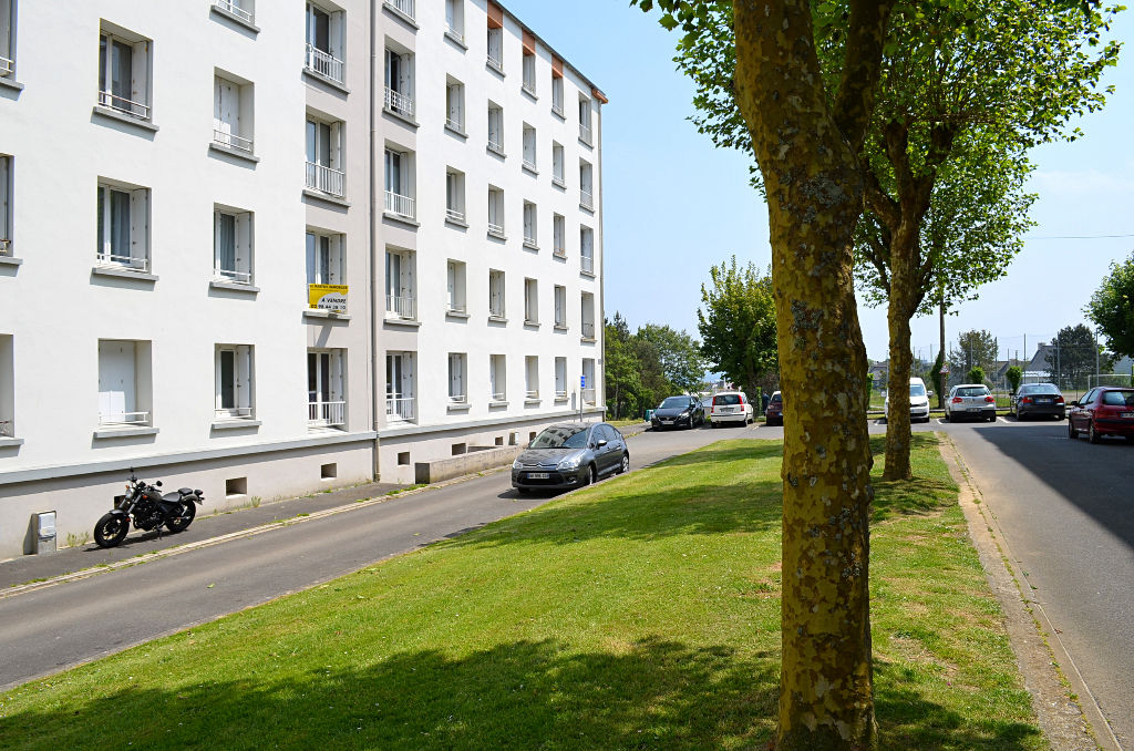 T4 - BREST PETIT PARIS - 64M² T4 - BREST PETIT PARIS - 64M²