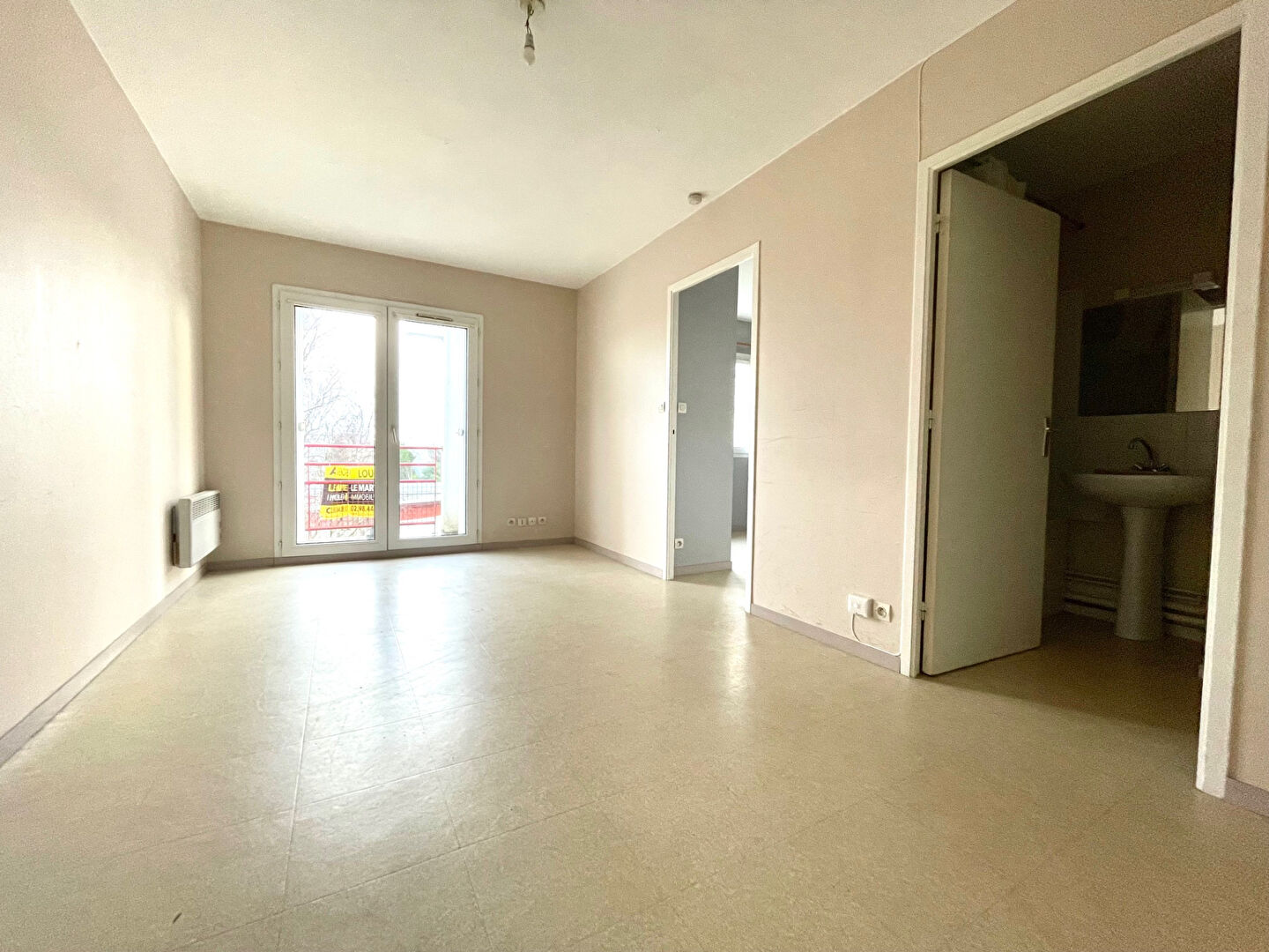 T1 BIS - 2 RUE M. LE FLEM - N°70 - 30 m2 T1 BIS - 2 RUE M. LE FLEM - N°70 - 30 m2